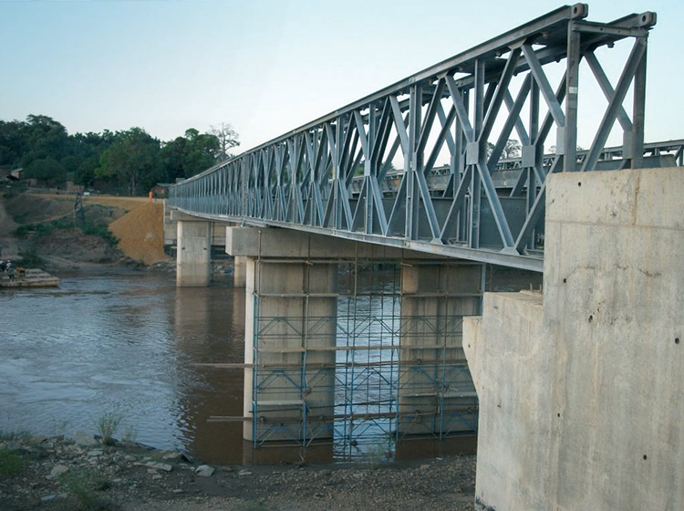 ESECUZIONE LAVORI PONTE SUL FIUME NIARI